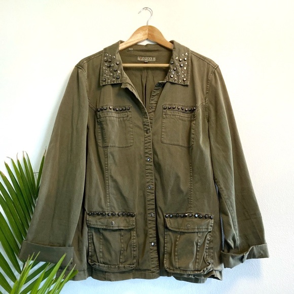Guess Jackets & Blazers - GUESS Utility Jacket Guess Jackets & Blazers - GUESS Utility Jacket